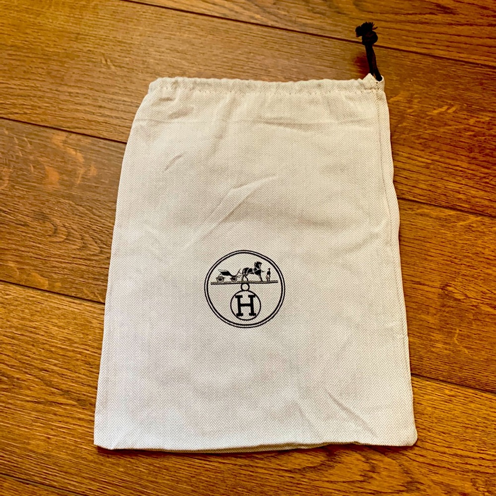 Hermes dust bag 10”x12.5”